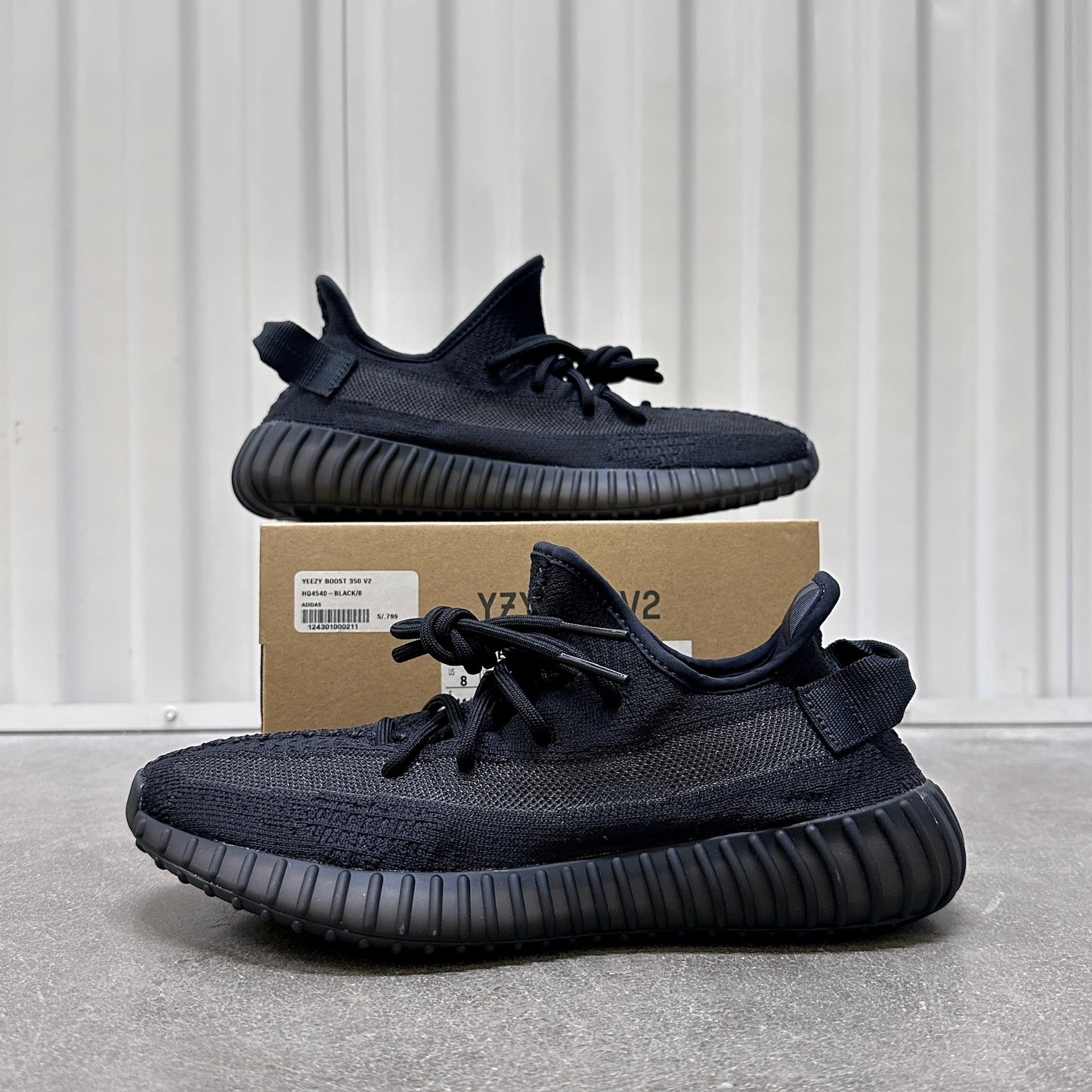 Yeezy Boost 350 V2 - Onyx