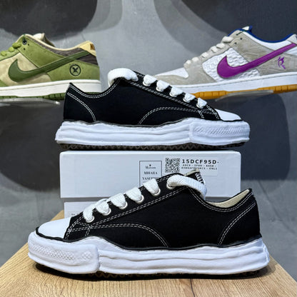 Maison Mihara Yasuhiro Peterson OG Sole Canvas Low - Black