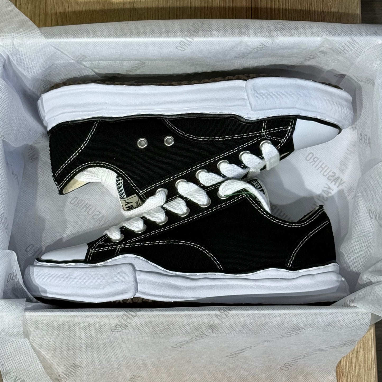 Maison Mihara Yasuhiro Peterson OG Sole Canvas Low - Black