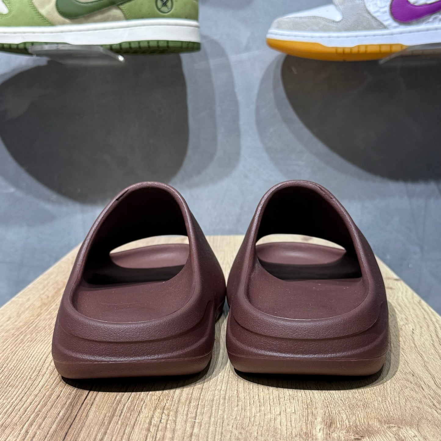 Yeezy Slides - Fudge
