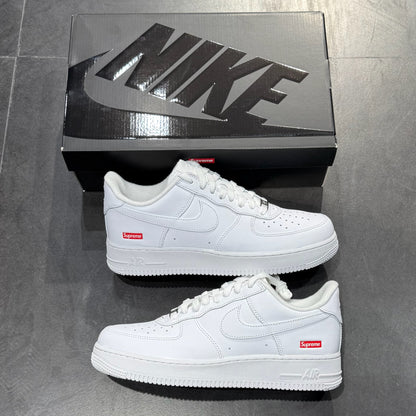 Nike x Supreme Air Force 1 - White