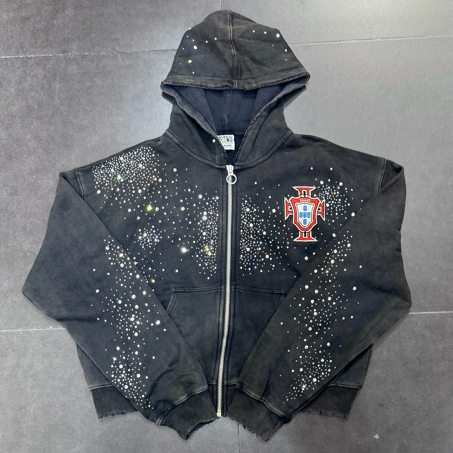 Vale Forever Pluto Clustered Zip Up Hoodie - Black