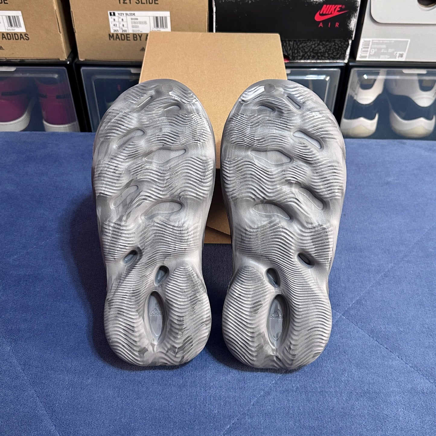 Yeezy Foam Rnr - MX Granite