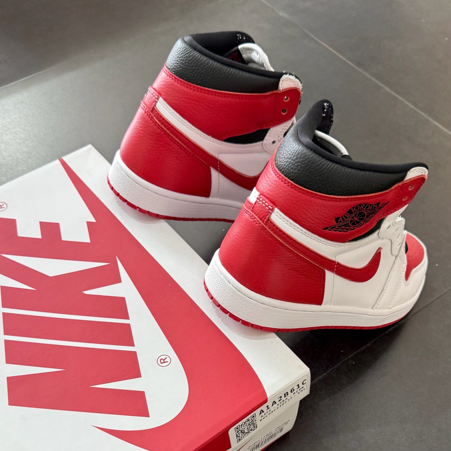 Jordan 1 High - Heritage