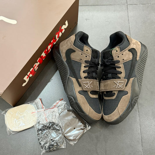 Jordan x Travis Scott Jumpman Jack - Dark Mocha