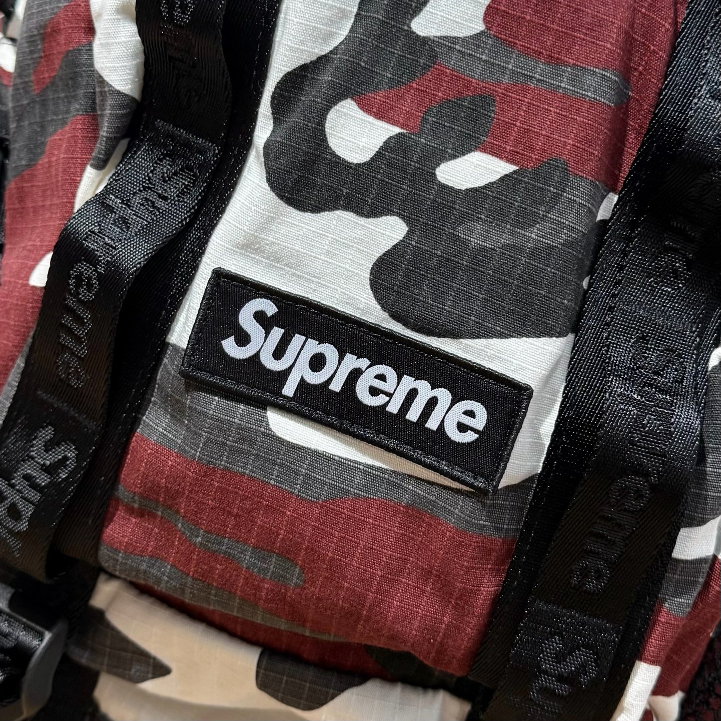 Supreme Backpack - Red Camo