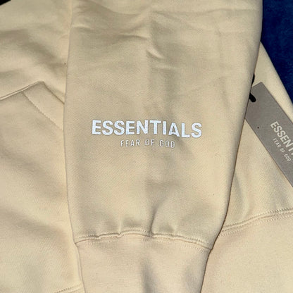 Essentials Hoodie Silicone Boxy - Buttercream