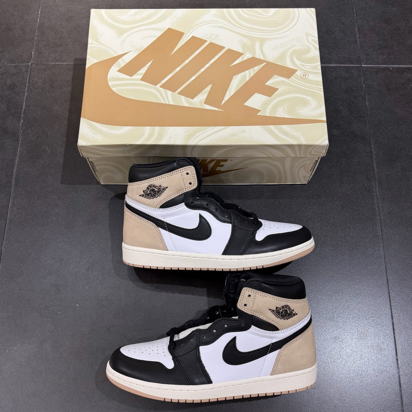 Jordan 1 High - Latte (W)