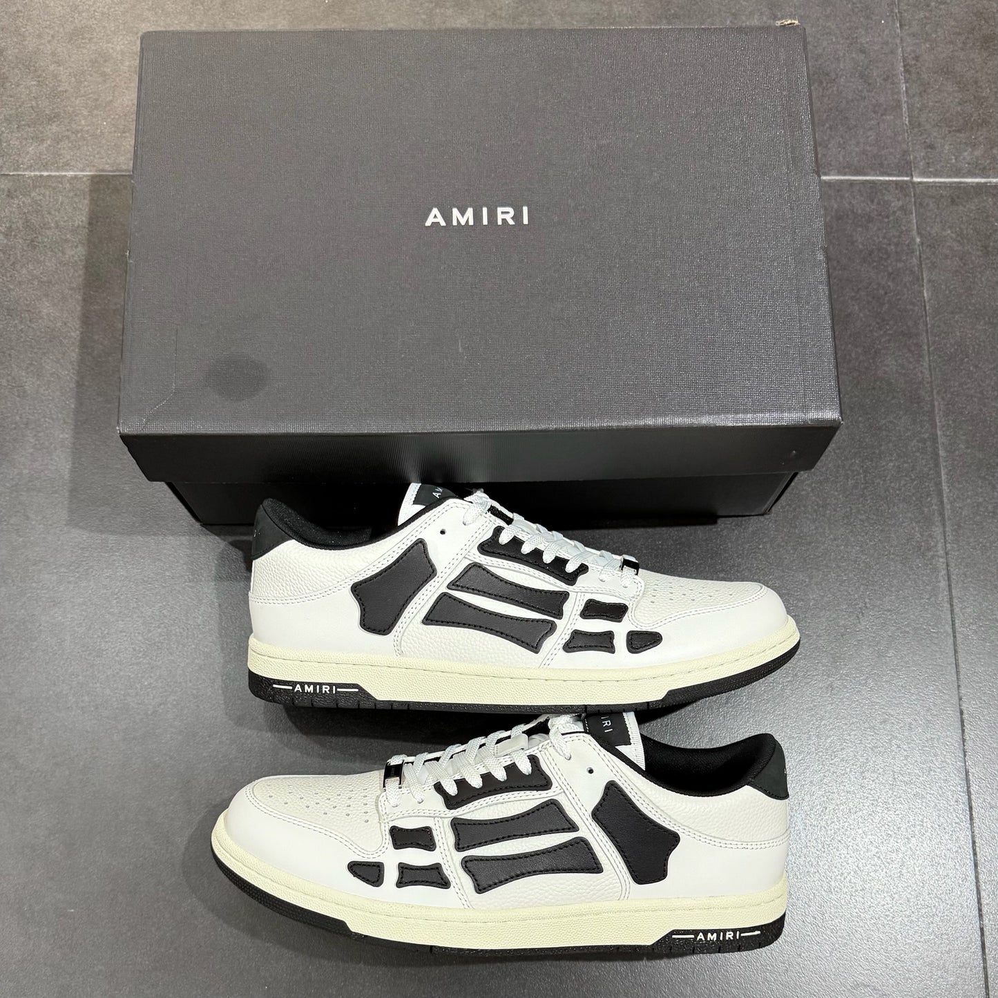 Amiri Skel Low - White & Black