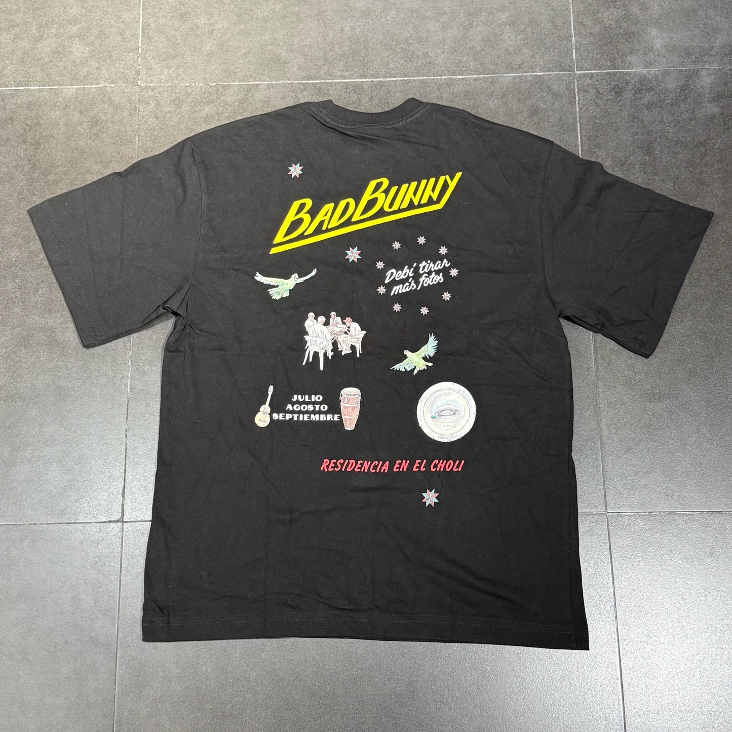 Bad Bunny Merch No Me Quiero Ir De Aqui Tee - Black