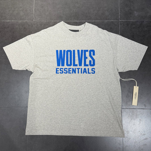 Essentials Wolves Tee - Warm Heather
