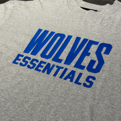 Essentials Wolves Tee - Warm Heather