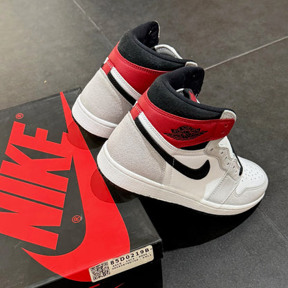 Jordan 1 High - Light Smoke Grey