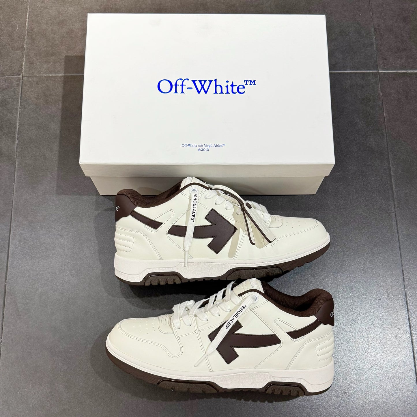 Off White Out Of Office - White & Brown